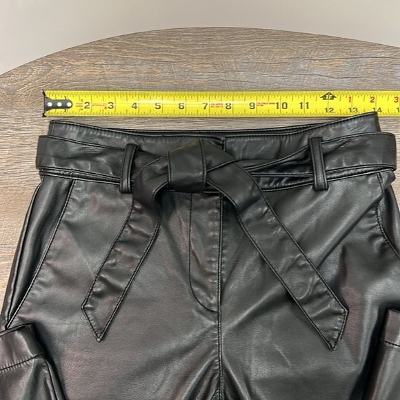 Loft High Rise Soft Faux Leather Belted Pants Size 2 - Picture 11 of 13